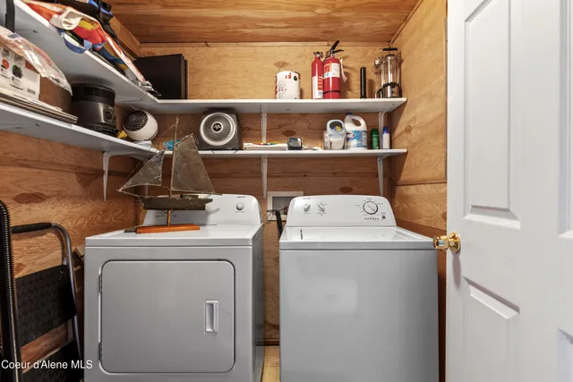 $359,900 | 16862 East Boileaus G Dock, Bayview, ID 83803