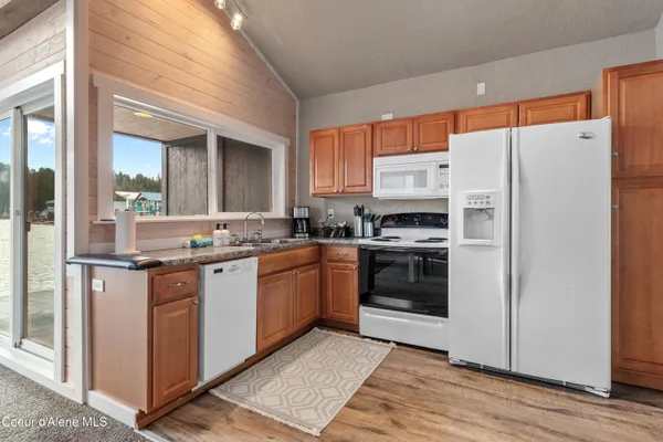 $339,000 | 16862 East Boileaus G Dock, Bayview, ID 83803