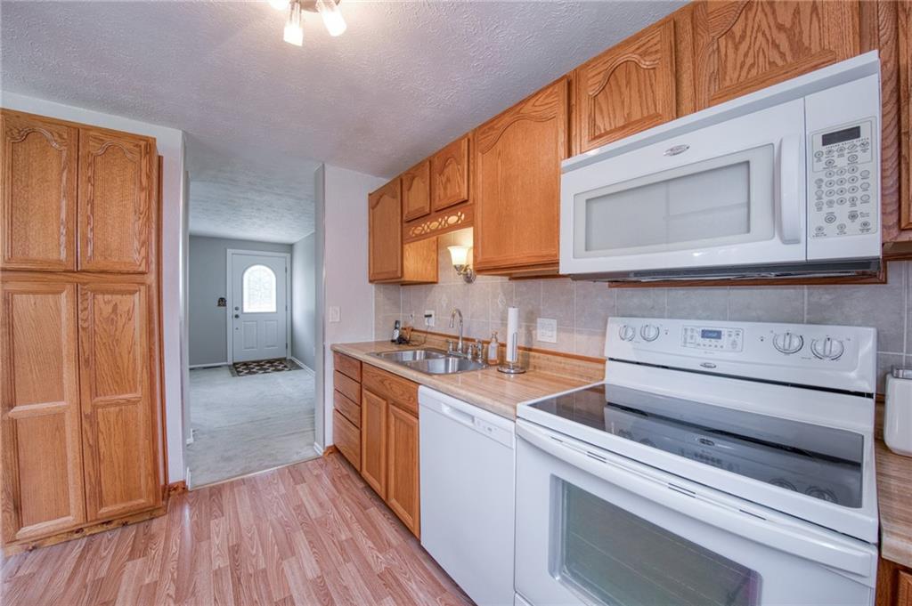 133 Fox Run Road Cranberry Township, PA 16066 - Photo 13 of 45 Gallery Image 13