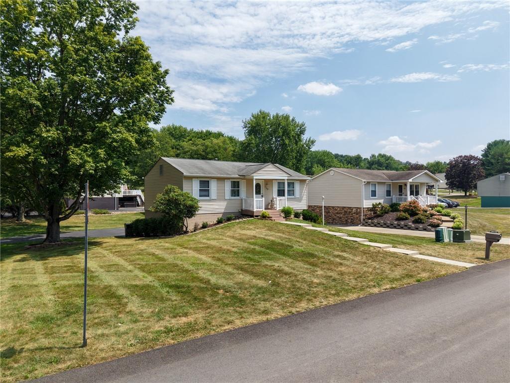 133 Fox Run Road Cranberry Township, PA 16066 - Photo 3 of 45 Gallery Image 3
