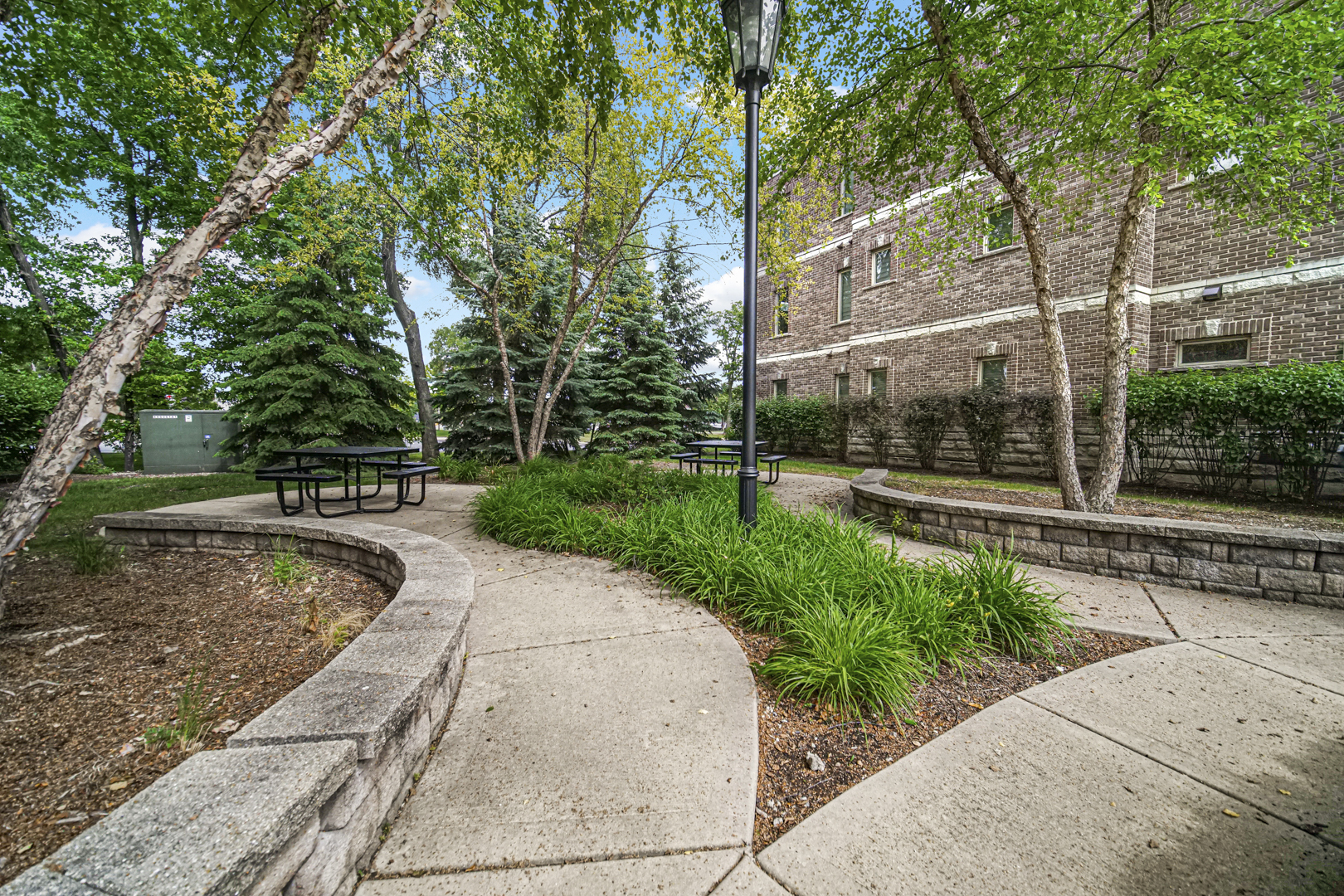 405 West Pierce Road, Unit 201 Itasca, IL 60143 - Photo 24 of 26