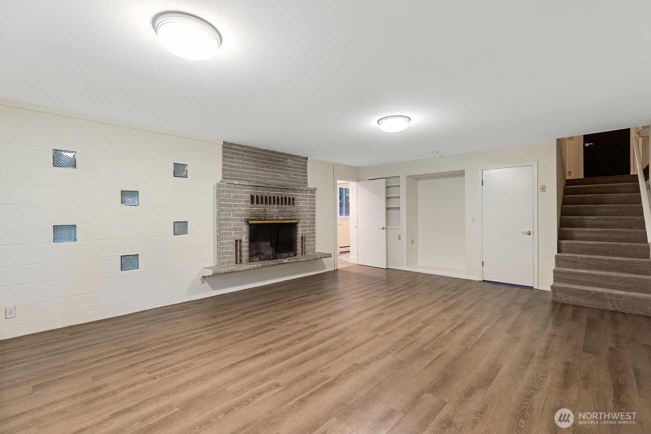 23607 3rd Avenue Southeast Bothell, WA 98021 - Photo 12 of 27 Gallery Image 12