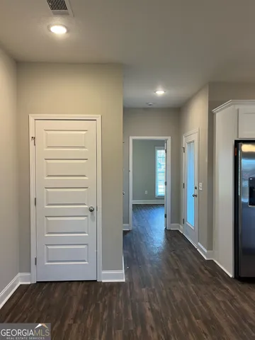 wooden floor in an empty room with wooden floor