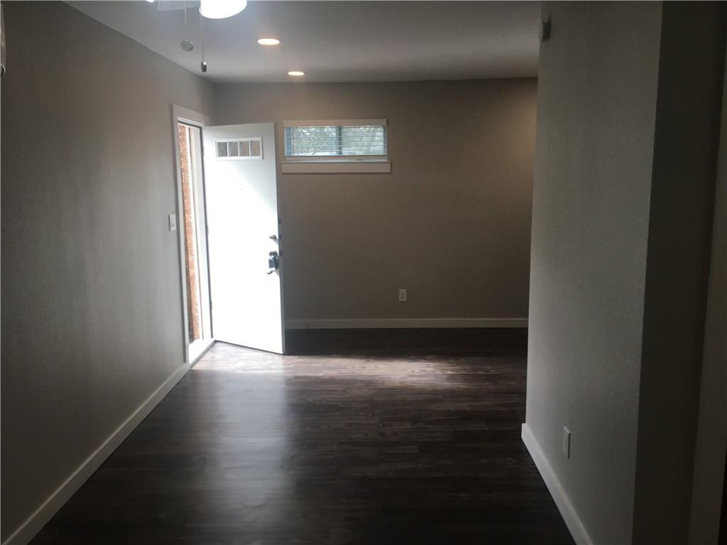 225 West N Loop Boulevard, Unit 201 Austin, TX 78751 - Photo 4 of 6 a view of hallway with window