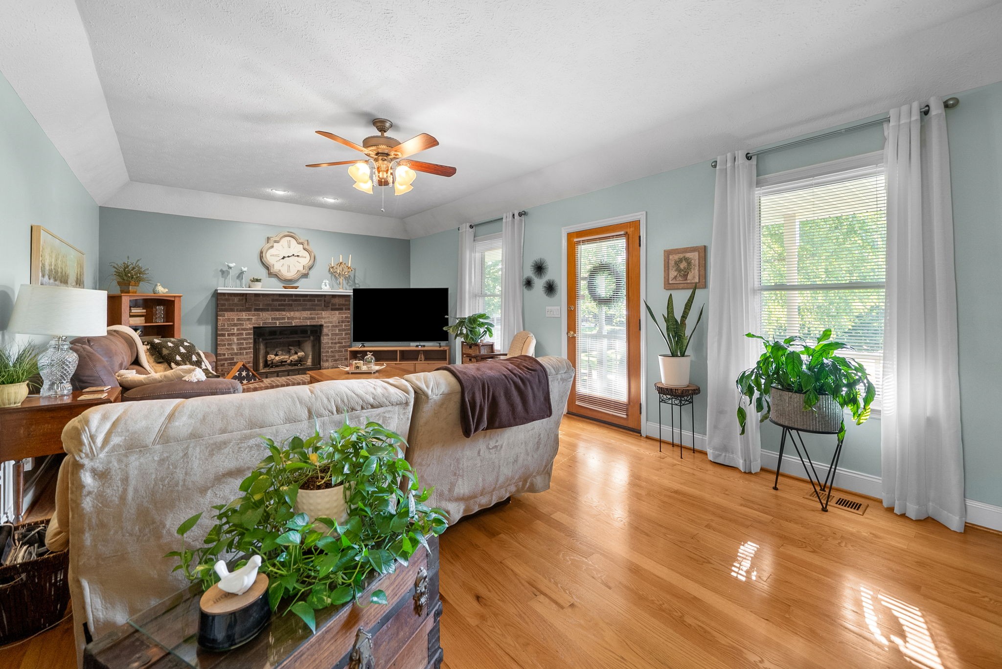 4003 South Windsor Court Springfield, TN 37172 - Photo 9 of 46