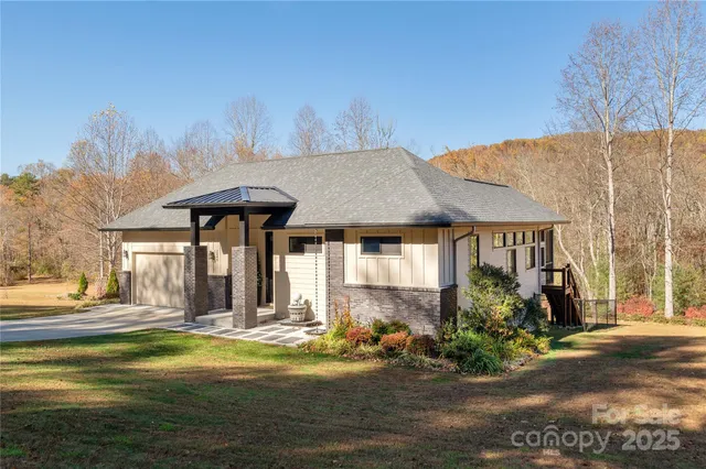 $610,000 | 2049 Brookside Camp Road, Hendersonville, NC 28792