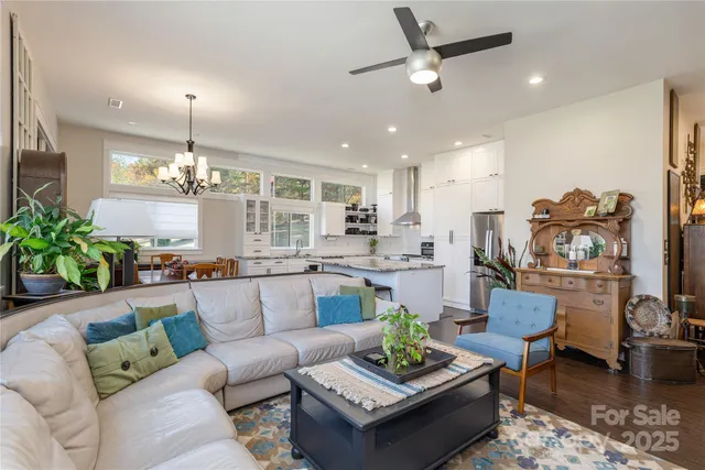 $610,000 | 2049 Brookside Camp Road, Hendersonville, NC 28792