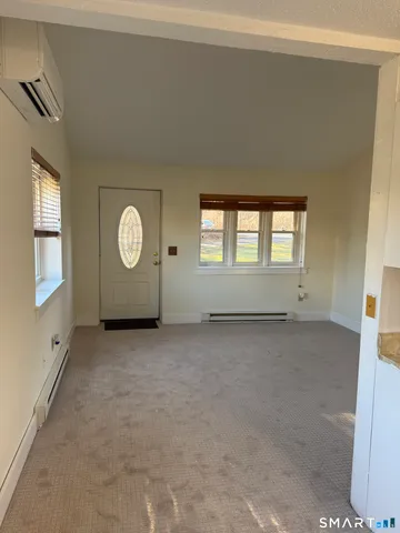 $1,250 | 630 Taugwonk Road, Stonington, CT 06378