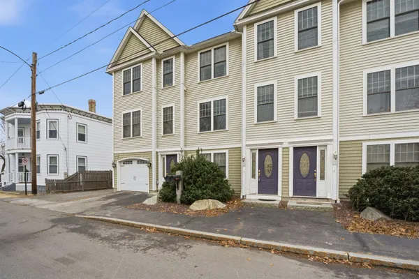 $295,000 | 23 Krakow Avenue, Manchester, NH 03103