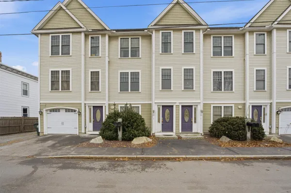 $295,000 | 23 Krakow Avenue, Manchester, NH 03103