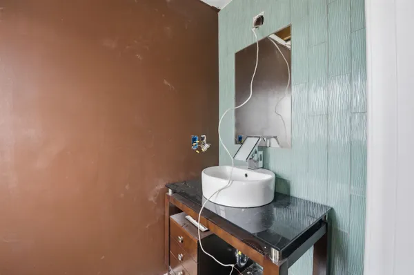 $295,000 | 23 Krakow Avenue, Manchester, NH 03103