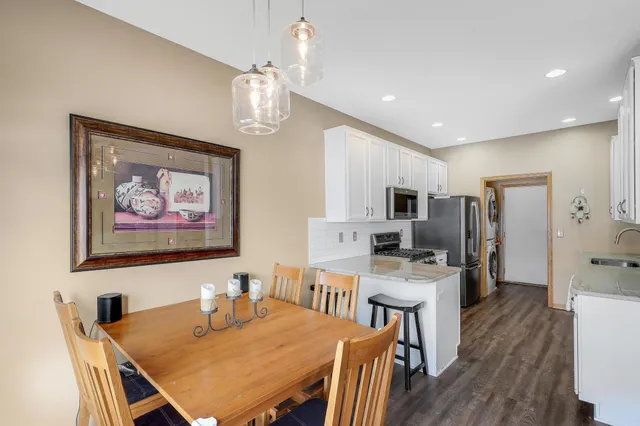 $329,900 | 19725 Canary Path, Farmington, MN 55024