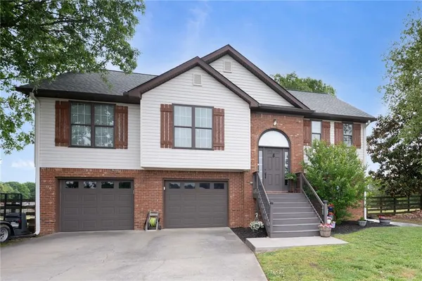 $349,900 | 516 Pendley Road Southeast, Calhoun, GA 30701