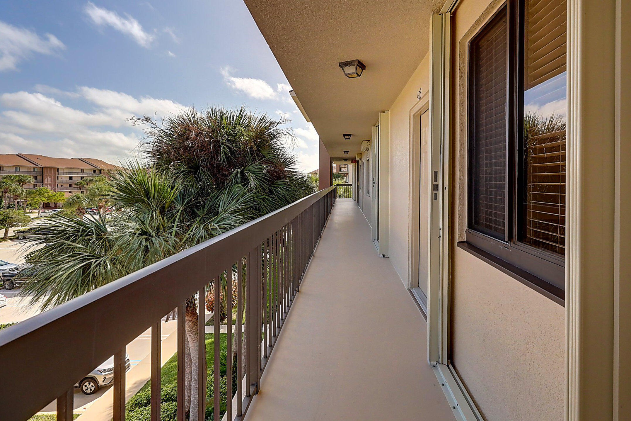 2001 Marina Isle Way, Unit 403 Jupiter, FL 33477 - Photo 30 of 35 30