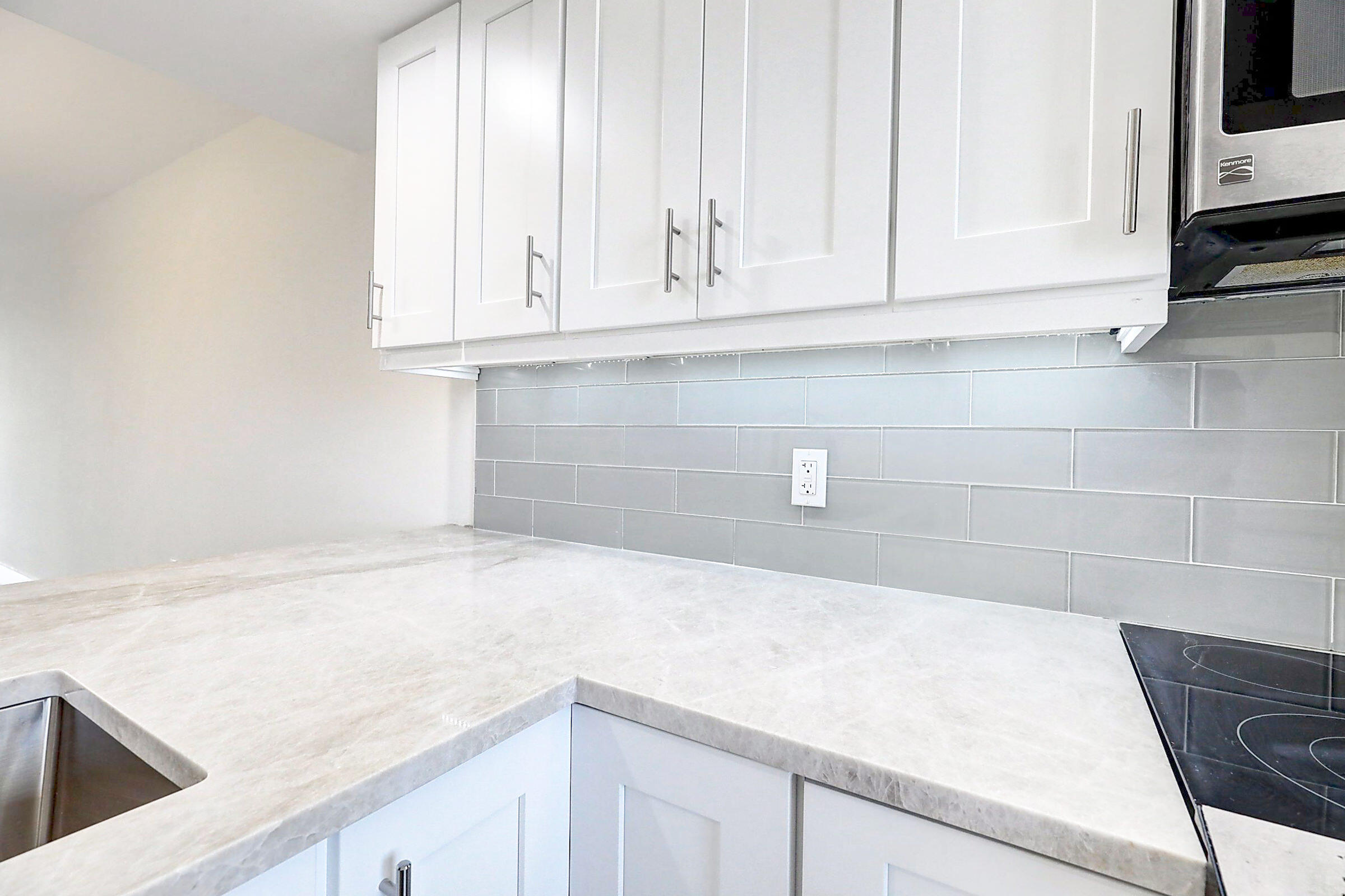 2001 Marina Isle Way, Unit 403 Jupiter, FL 33477 - Photo 4 of 35 4