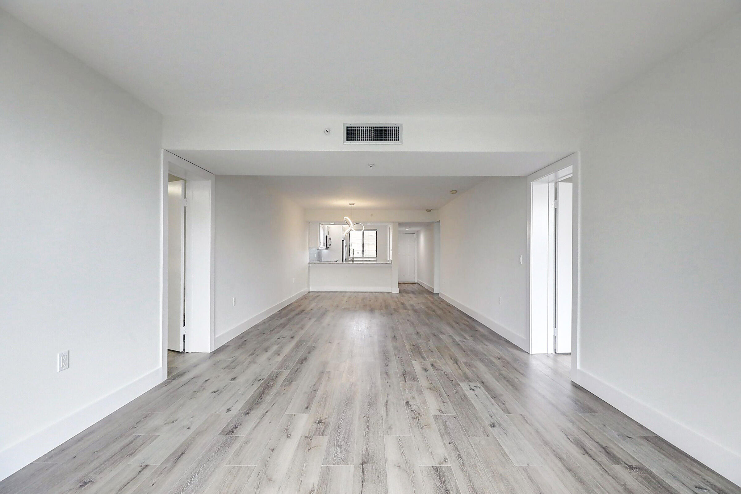 2001 Marina Isle Way, Unit 403 Jupiter, FL 33477 - Photo 10 of 35 10