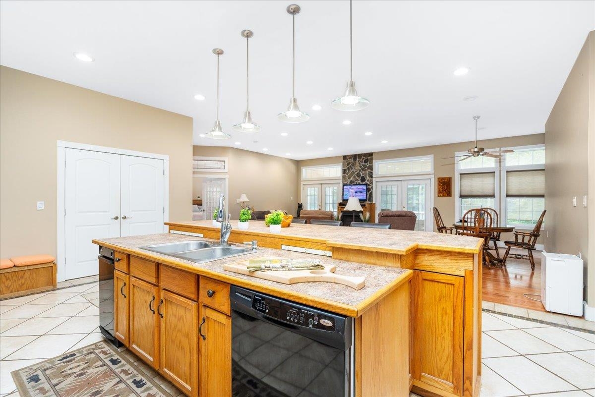 20 Pleasant Hill Road Deerfield, NH 03037 - Photo 5 of 40 Gallery Image 5