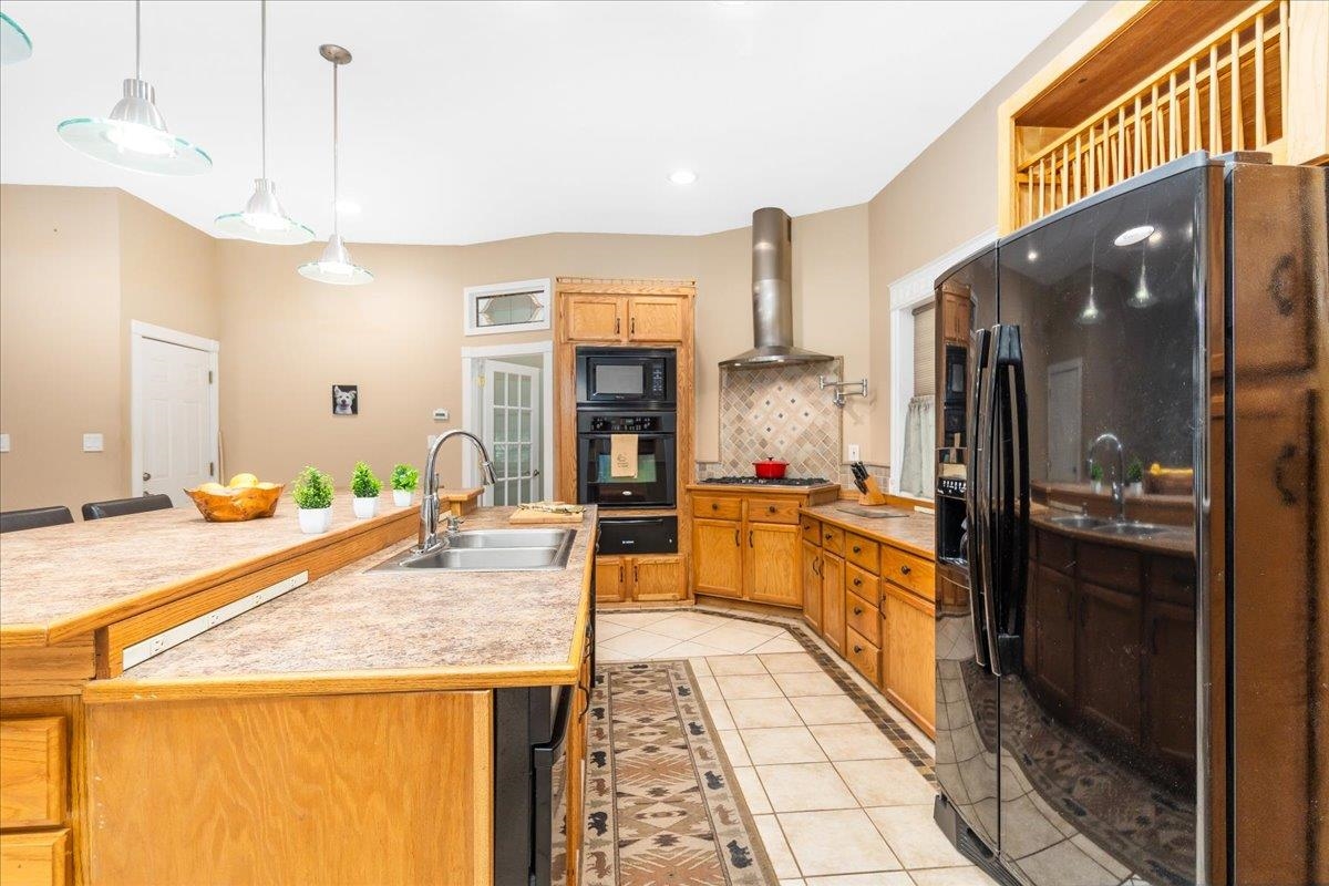 20 Pleasant Hill Road Deerfield, NH 03037 - Photo 6 of 40 Gallery Image 6