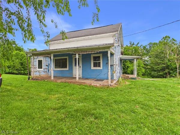 $125,000 | 1086 Pleasant Ridge Road, Sistersville, WV 26175