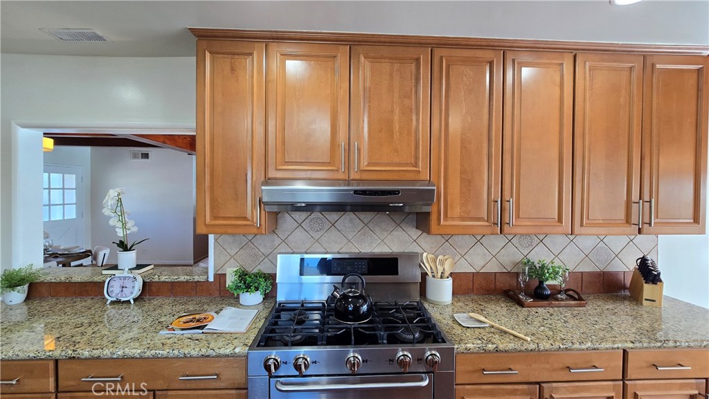 1111 Arbor Dell Road Los Angeles, CA 90041 - Photo 13 of 42