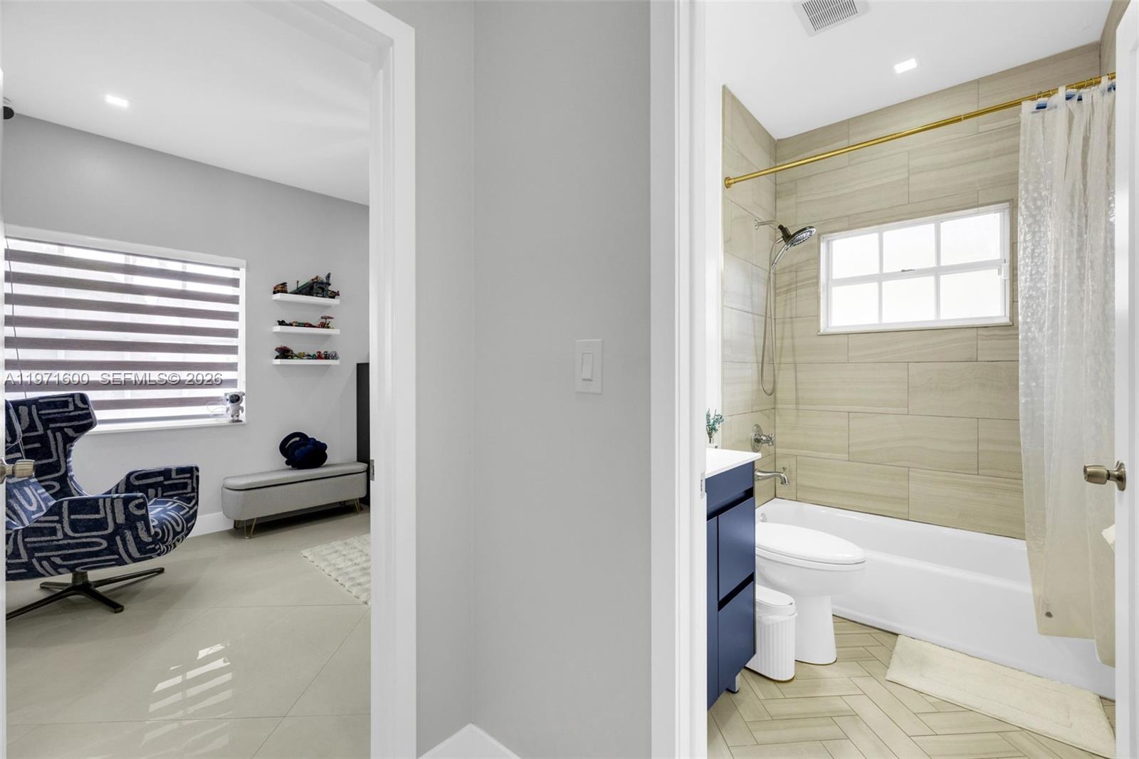 4260 Southwest 153rd Place Miami, FL 33185 - Photo 21 of 34
