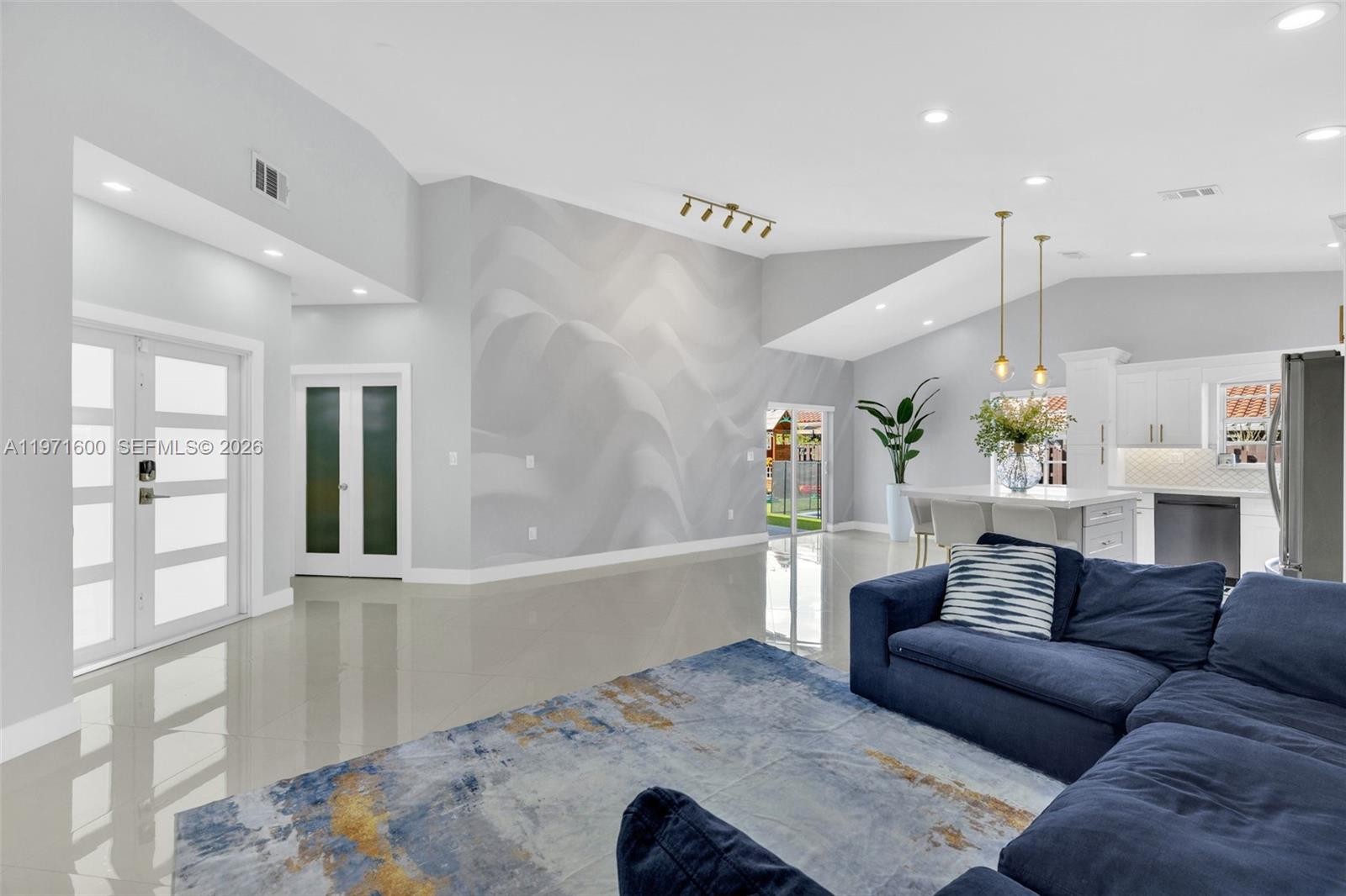 4260 Southwest 153rd Place Miami, FL 33185 - Photo 4 of 34