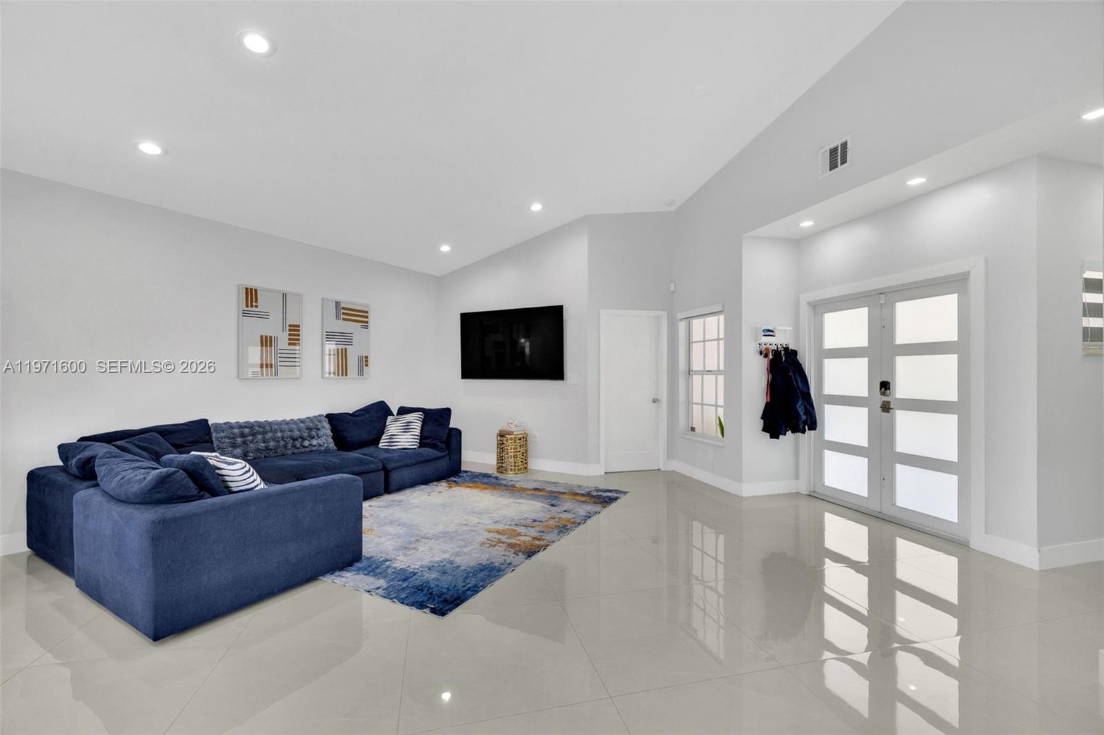 4260 Southwest 153rd Place Miami, FL 33185 - Photo 5 of 34