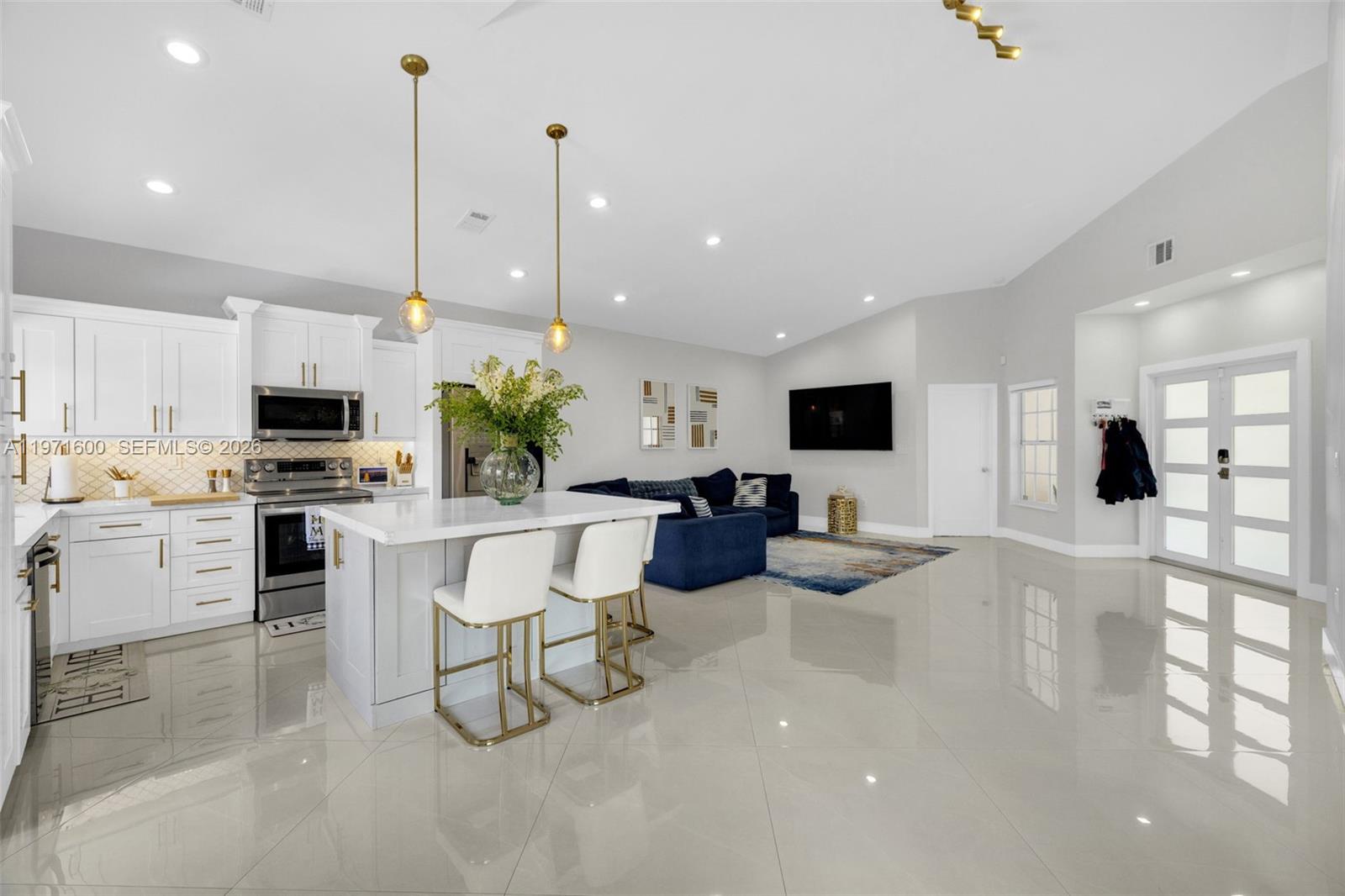 4260 Southwest 153rd Place Miami, FL 33185 - Photo 8 of 34