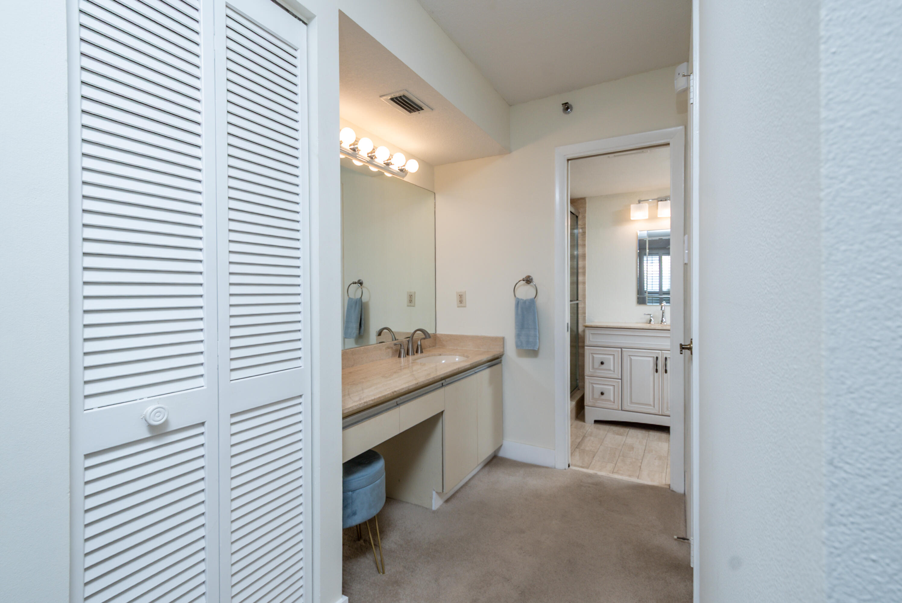 7153 Promenade Drive, Unit 601 Boca Raton, FL 33433 - Photo 28 of 47 Master Vanity Area