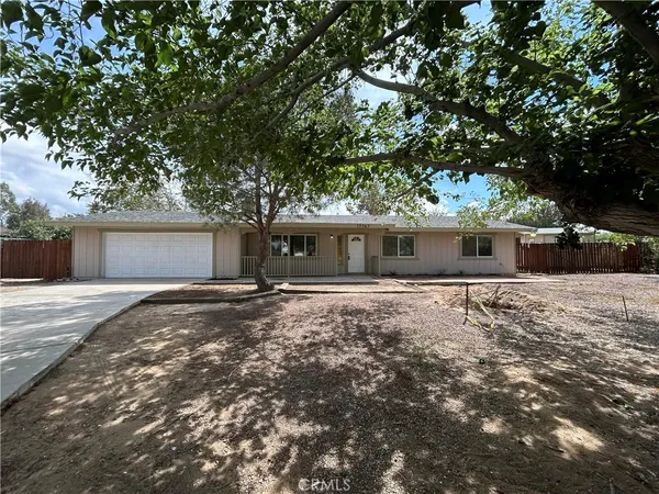 $435,000 | 17747 Walnut Street, Hesperia, CA 92345