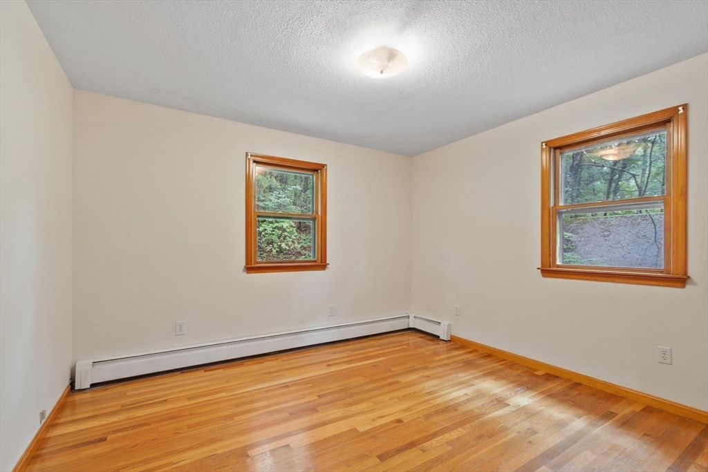 69 Lancaster Road Bolton, MA 01740 - Photo 14 of 31