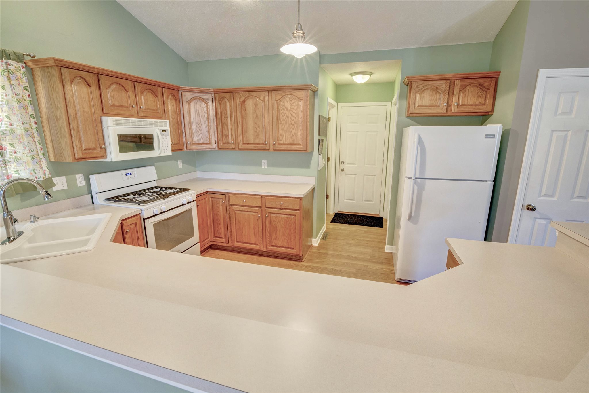 55704 Filbert Road Mishawaka, IN 46545 - Photo 14 of 34