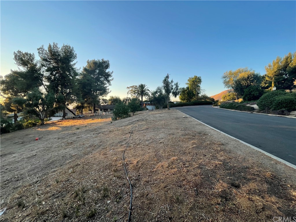 11572 Tulane Riverside Ca Riverside, CA 92507 - Photo 13 of 23
