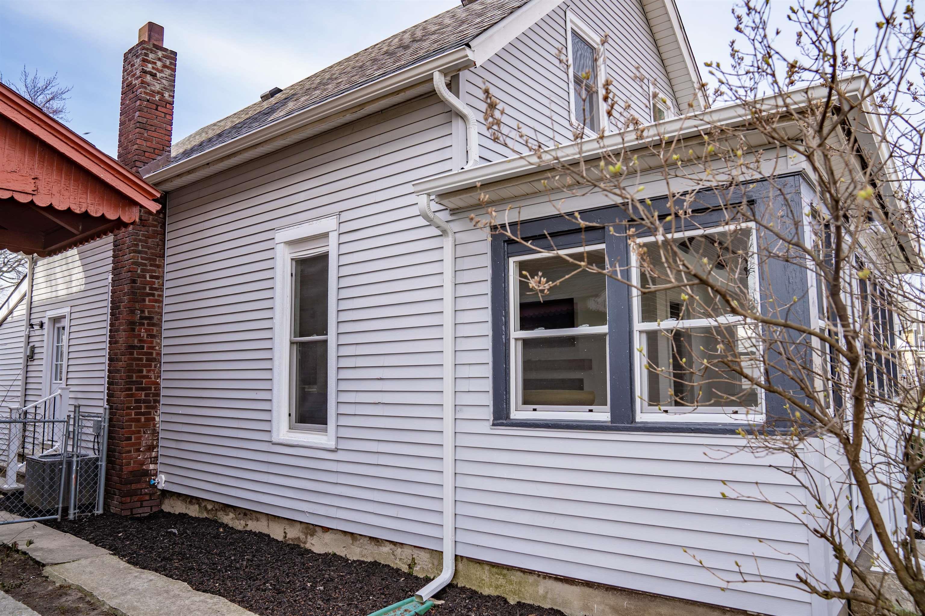 1405 Stophlet Street Fort Wayne, IN 46802 - Photo 31 of 34