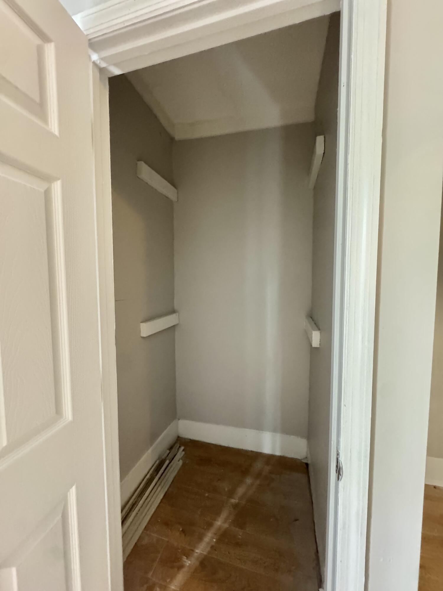 805 Gillespie Road Chattanooga, TN 37411 - Photo 13 of 24 Photo Feb 05 2026, 11 54 15 AM