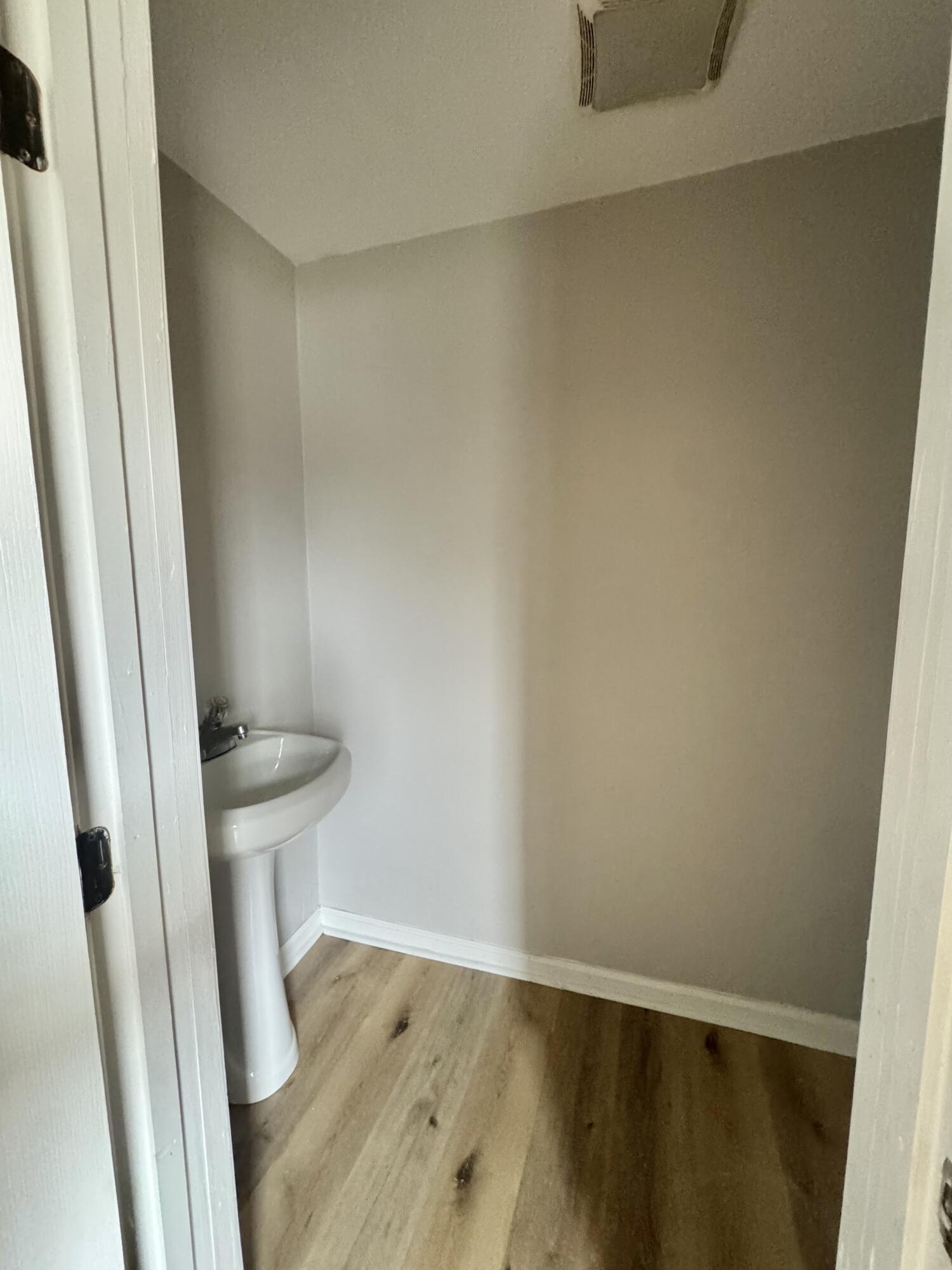 805 Gillespie Road Chattanooga, TN 37411 - Photo 16 of 24 Photo Feb 05 2026, 11 54 49 AM