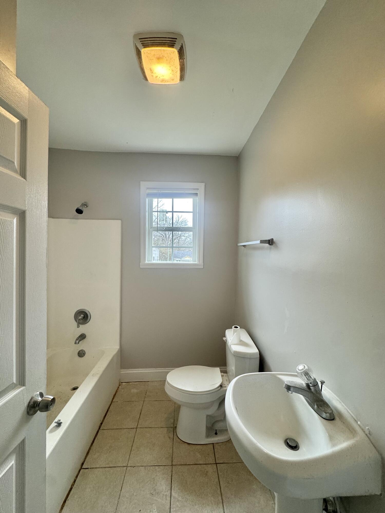 805 Gillespie Road Chattanooga, TN 37411 - Photo 18 of 24 Photo Feb 05 2026, 11 55 11 AM