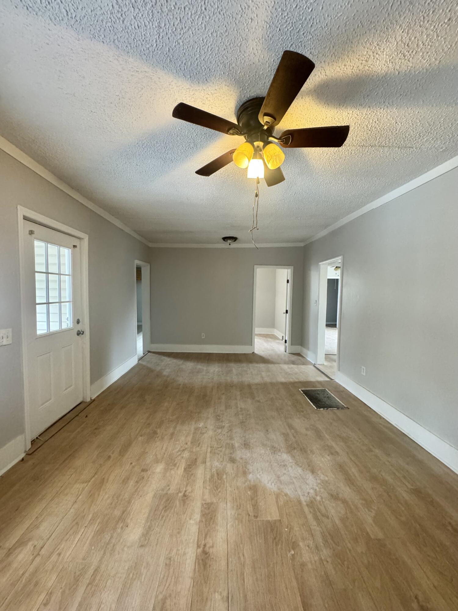 805 Gillespie Road Chattanooga, TN 37411 - Photo 5 of 24 Photo Feb 05 2026, 11 52 22 AM