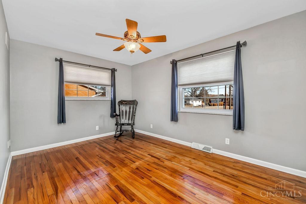 3353 South Road Cincinnati, OH 45248 - Photo 22 of 43