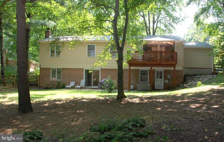 1307 Deep Run Lane Reston, VA 20190 - Photo 2 of 29 Exterior #2