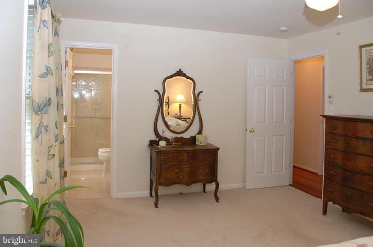 1307 Deep Run Lane Reston, VA 20190 - Photo 19 of 29 Master Bedroom #2