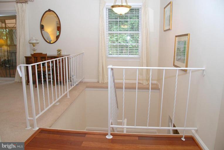 1307 Deep Run Lane Reston, VA 20190 - Photo 8 of 29 Staircase