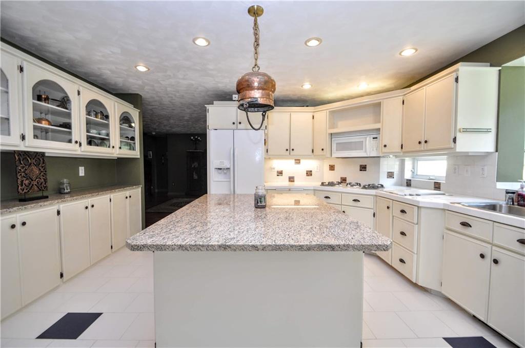 1058 Greenlick Road Mount Pleasant, PA 15666 - Photo 10 of 25 Gallery Image 10
