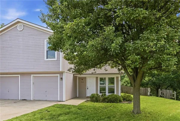 $240,000 | 760 Spring Circle, Liberty, MO 64068
