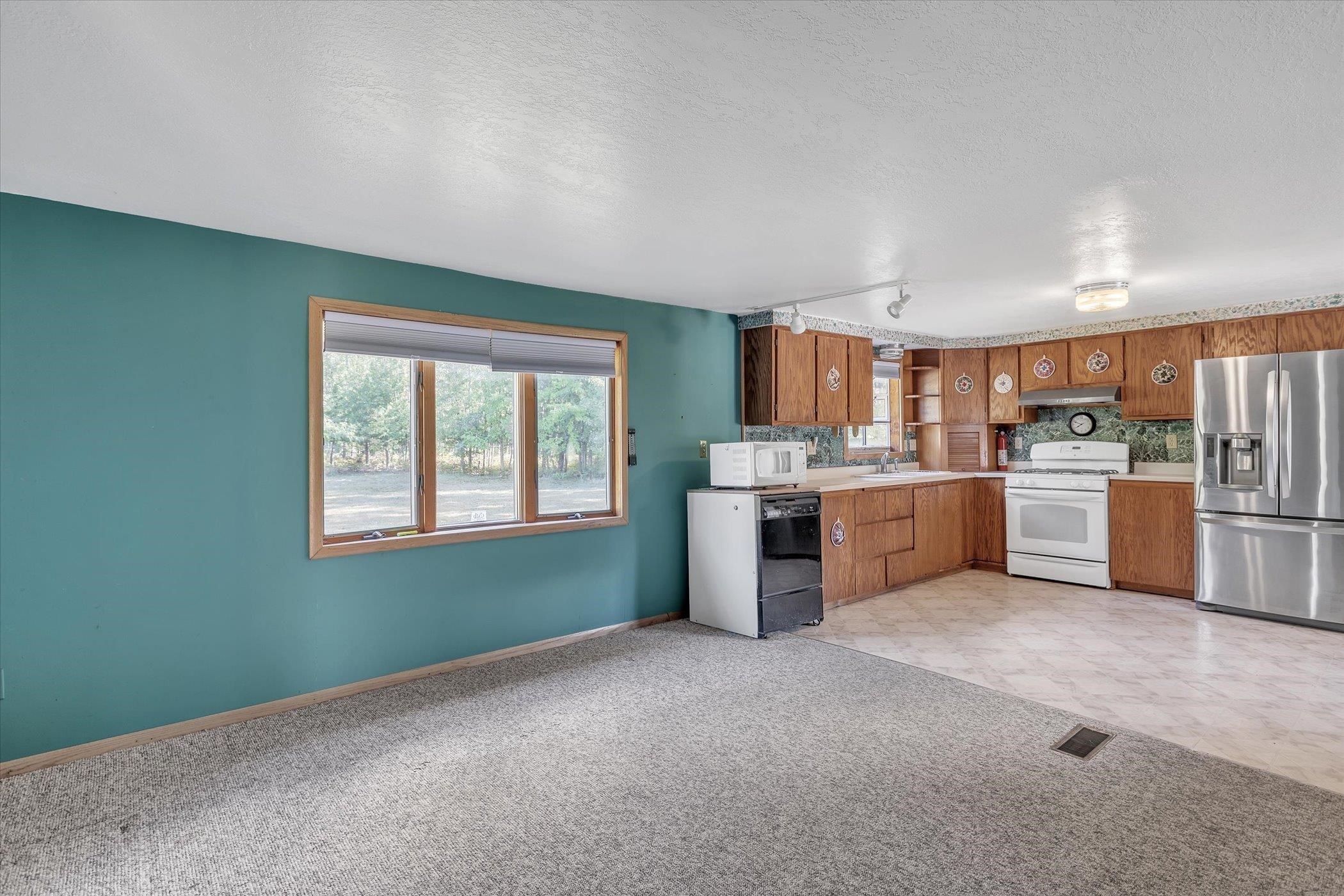 3601 Bay Arenac Line Road Pinconning, MI 48650 - Photo 5 of 13
