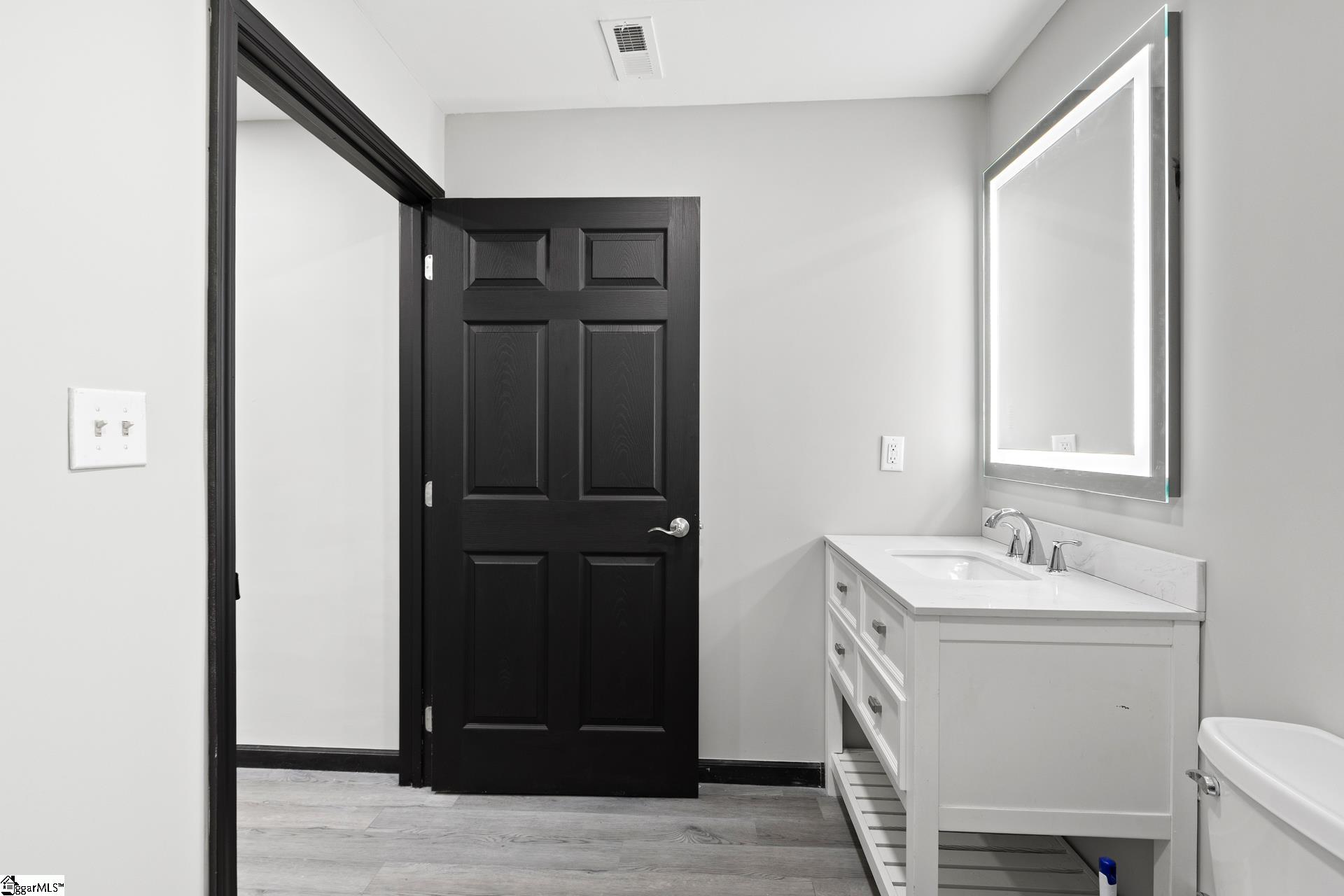 327 West Main Street Clinton, SC 29325 - Photo 25 of 26