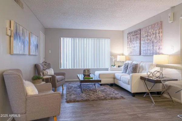 $1,432 | 1620 West Southern Avenue, Unit 2A, Mesa, AZ 85202