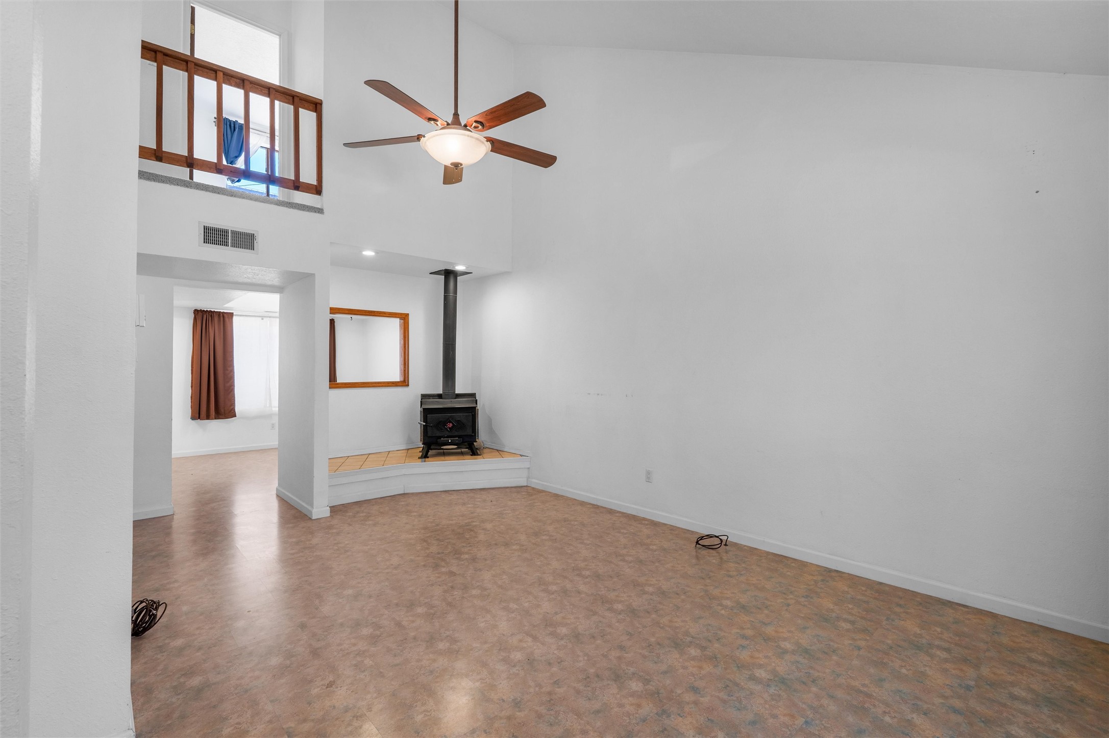 2335 N Road, Unit B Los Alamos, NM 87544 - Photo 8 of 33