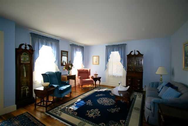 456 Frenchs Mill Road Sangerville, ME 04479 - Photo 14 of 35 Living Room.