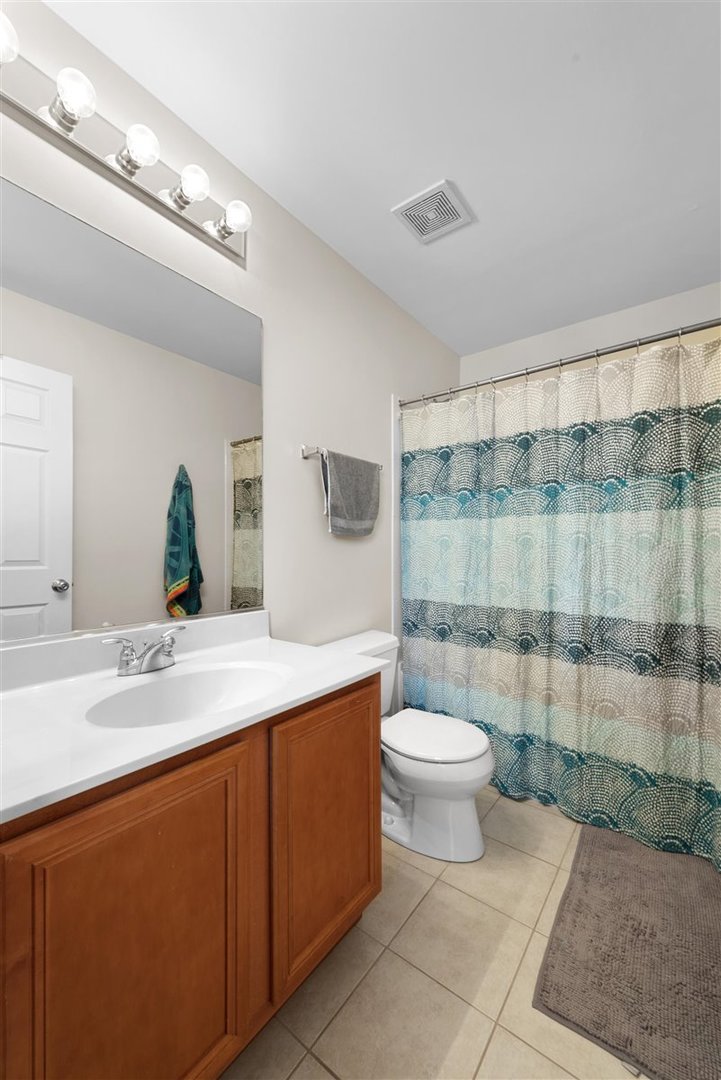 1916 Keystone Place Schaumburg, IL 60193 - Photo 21 of 30